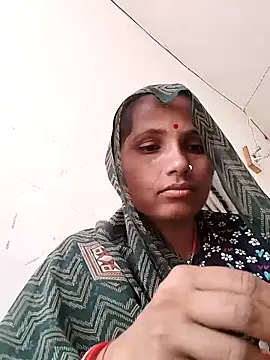 Snapshot of KIRTI12_HOT chatting on 29, 9, 2025 KIRTI12 HOT online show from 29, 9, 2025