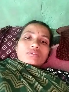 Snapshot of KIRTI12_HOT chatting on 11, 11, 2025 KIRTI12 HOT online show from 11, 11, 2025