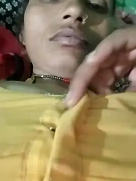 Snapshot of KIRTI12_HOT chatting on 16, 11, 2025 KIRTI12 HOT online show from 16, 11, 2025