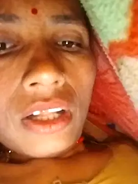 Snapshot of KIRTI12_HOT chatting on 19, 11, 2025 KIRTI12 HOT online show from 19, 11, 2025