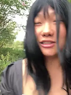 Snapshot of Fengbaby-555 chatting on 17, 9, 2025 Fengbaby-555 online show from 17, 9, 2025