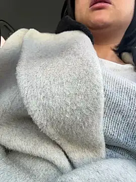 Fengbaby-555 online show from 9, 3, 2026