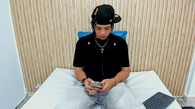 Snapshot of MARSHALL_SPENCER chatting on 24, 9, 2025 MARSHALL SPENCER online show from 24, 9, 2025