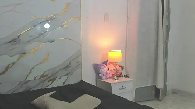 Snapshot of johan_miller0 chatting on 7, 11, 2025 johan miller0 online show from 7, 11, 2025