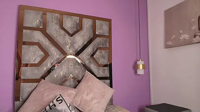 Snapshot of Electra_Gosselin chatting on 7, 10, 2025 Electra Gosselin online show from 7, 10, 2025