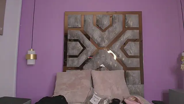 Electra Gosselin online show from 20, 10, 2025