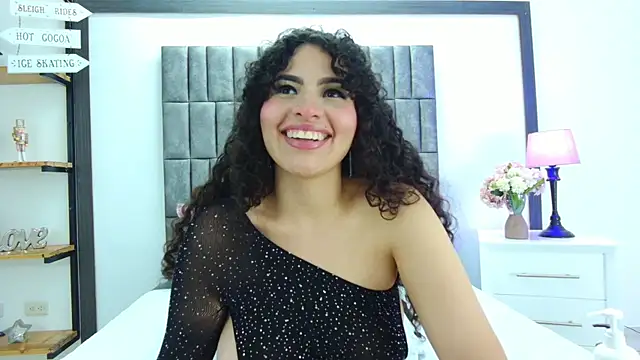 Skyler Fox  online show from 15, 1, 2026