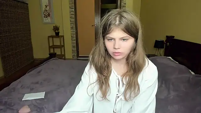 Snapshot of Lilly_Jess chatting on 11, 9, 2025 Lilly Jess online show from 11, 9, 2025