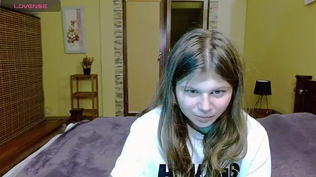 Snapshot of Lilly_Jess chatting on 29, 9, 2025 Lilly Jess online show from 29, 9, 2025