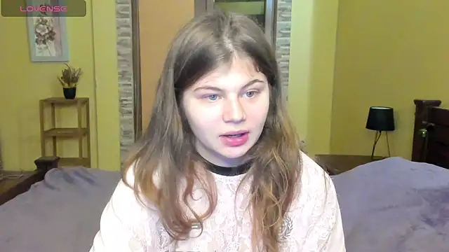 Snapshot of Lilly_Jess chatting on 4, 11, 2025 Lilly Jess online show from 4, 11, 2025