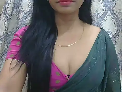 Snapshot of MISS_SOMIYA chatting on 19, 12, 2025 MISS SOMIYA online show from 19, 12, 2025