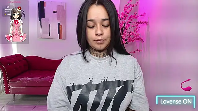 Black roseee online show from 15, 11, 2025