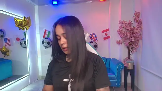 Black roseee online show from 11, 7, 2026