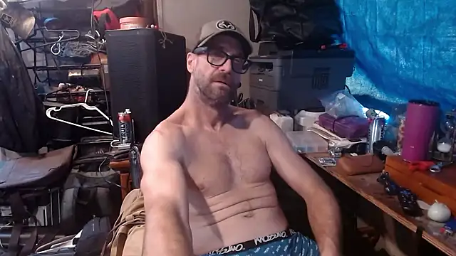 Snapshot of PeterHanglin chatting on 19, 3, 2026 PeterHanglin online show from 19, 3, 2026