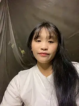 mika-bae online show from 28, 9, 2025