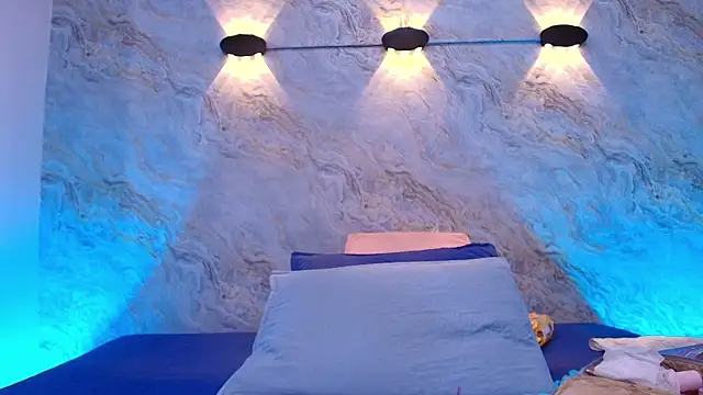 Snapshot of abbyrouss_ chatting on 1, 10, 2025 abbyrouss online show from 1, 10, 2025