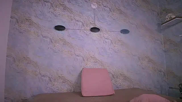 Snapshot of abbyrouss_ chatting on 11, 10, 2025 abbyrouss online show from 11, 10, 2025