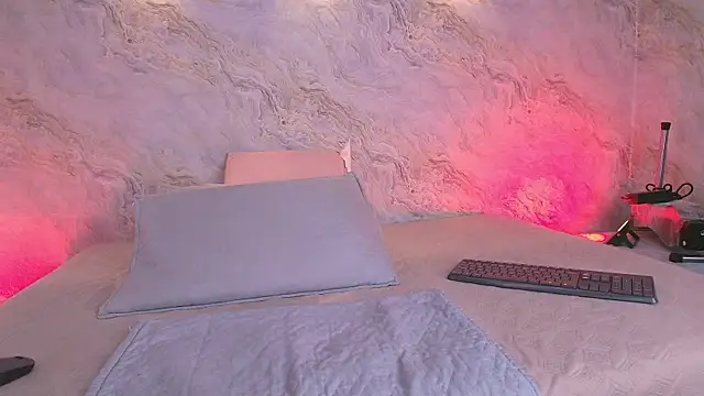 Snapshot of abbyrouss_ chatting on 16, 10, 2025 abbyrouss online show from 16, 10, 2025