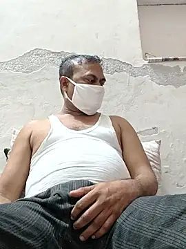 Snapshot of Famit025 chatting on 16, 1, 2026 Famit025 online show from 16, 1, 2026