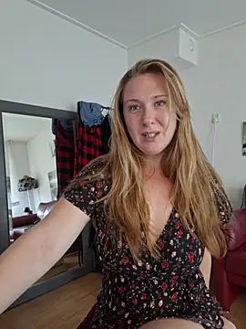 MazySunny online show from 10, 7, 2026