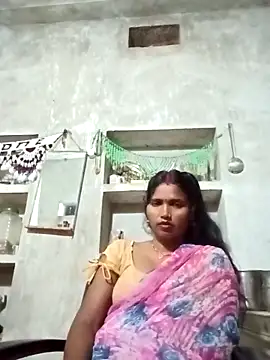 Snapshot of Cm_pooja chatting on 3, 10, 2025 Cm pooja online show from 3, 10, 2025