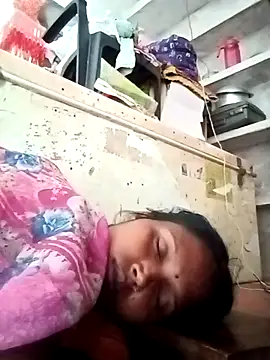 Snapshot of Cm_pooja chatting on 5, 10, 2025 Cm pooja online show from 5, 10, 2025