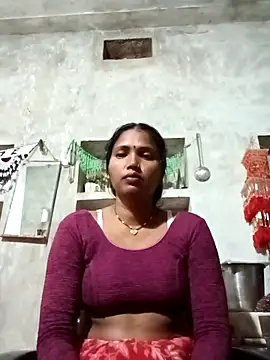 Snapshot of Cm_pooja chatting on 6, 10, 2025 Cm pooja online show from 6, 10, 2025