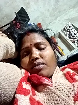 Snapshot of Cm_pooja chatting on 3, 12, 2025 Cm pooja online show from 3, 12, 2025