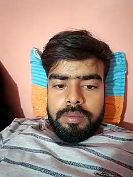 Snapshot of soniriyaa010101 chatting on 20, 10, 2025 soniriyaa010101 online show from 20, 10, 2025