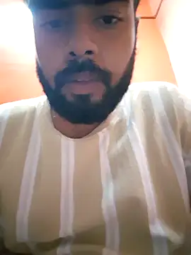 Snapshot of soniriyaa010101 chatting on 27, 10, 2025 soniriyaa010101 online show from 27, 10, 2025