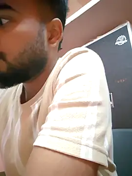 Snapshot of soniriyaa010101 chatting on 15, 11, 2025 soniriyaa010101 online show from 15, 11, 2025