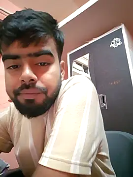 Snapshot of soniriyaa010101 chatting on 28, 11, 2025 soniriyaa010101 online show from 28, 11, 2025