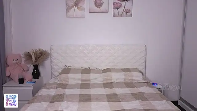 Snapshot of Dangerouss_Lady chatting on 25, 9, 2025 Dangerouss Lady online show from 25, 9, 2025