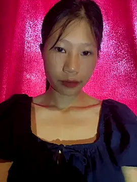 Snapshot of Mollie_jane chatting on 7, 10, 2025 Mollie jane online show from 7, 10, 2025