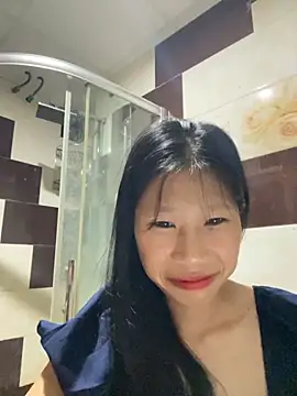 Snapshot of Mollie_jane chatting on 8, 10, 2025 Mollie jane online show from 8, 10, 2025