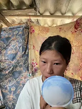 Snapshot of Mollie_jane chatting on 12, 10, 2025 Mollie jane online show from 12, 10, 2025