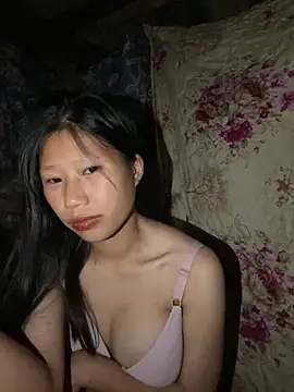 Snapshot of Mollie_jane chatting on 13, 10, 2025 Mollie jane online show from 13, 10, 2025