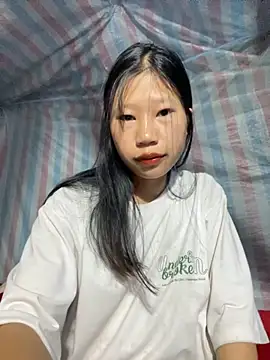 Snapshot of Mollie_jane chatting on 25, 10, 2025 Mollie jane online show from 25, 10, 2025