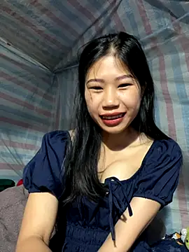 Snapshot of Mollie_jane chatting on 6, 11, 2025 Mollie jane online show from 6, 11, 2025