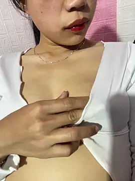 Snapshot of Mollie_jane chatting on 18, 12, 2025 Mollie jane online show from 18, 12, 2025