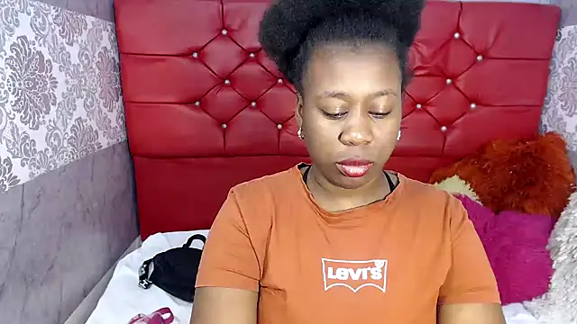 Snapshot of amijacobs chatting on 22, 10, 2025 amijacobs online show from 22, 10, 2025