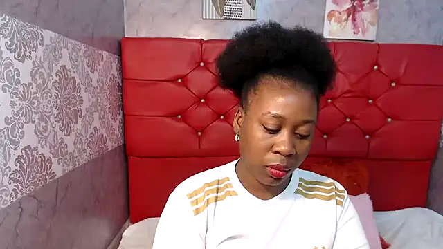 Snapshot of amijacobs chatting on 19, 11, 2025 amijacobs online show from 19, 11, 2025