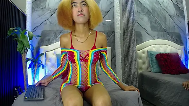 Alisha Ebonyy online show from 19, 11, 2025