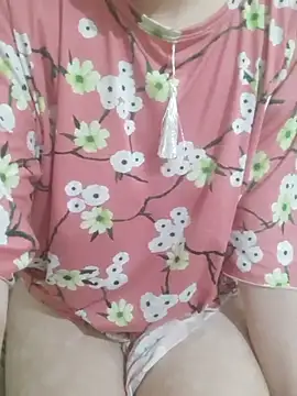 Snapshot of Lamya-dalo3a chatting on 31, 10, 2025 Lamya-dalo3a online show from 31, 10, 2025