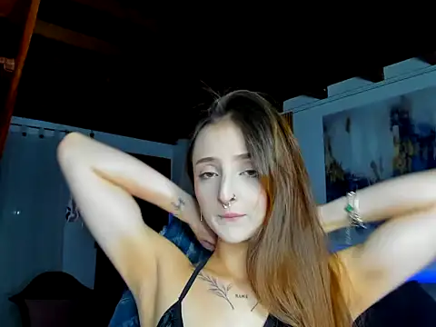 Snapshot of katy___deliz chatting on 10, 10, 2025 katy deliz online show from 10, 10, 2025