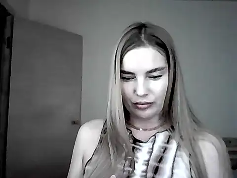 Snapshot of Zeriellee chatting on 12, 5, 2026 Zeriellee online show from 12, 5, 2026