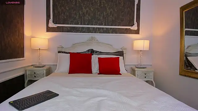 SharonBonet online show from 21, 10, 2025