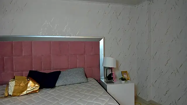 RobinBennett online show from 7, 11, 2025