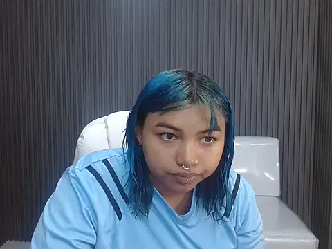 Noa sexy23 online show from 6, 10, 2025