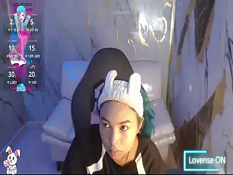 Noa sexy23 online show from 14, 10, 2025